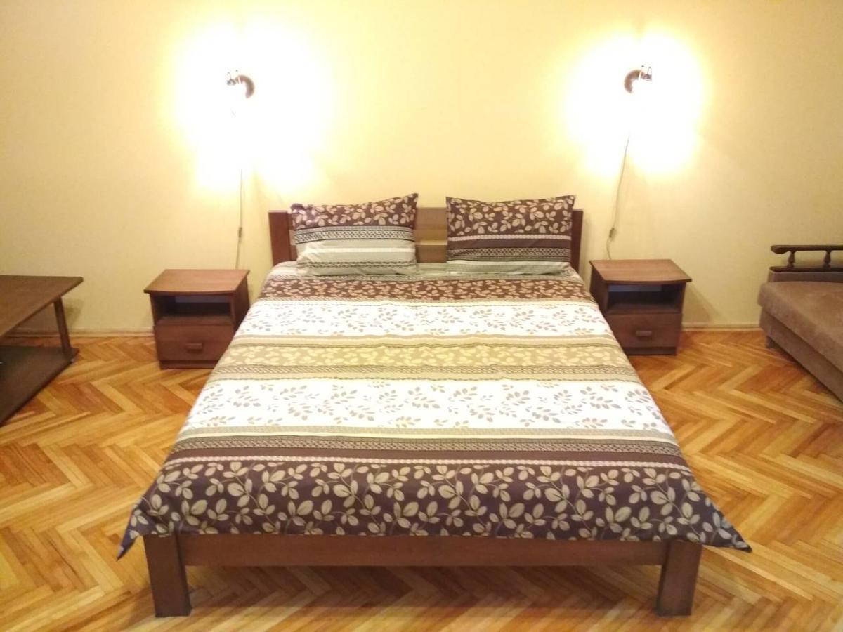 Apartment On Virmens'Ka Street Lviv Exterior photo
